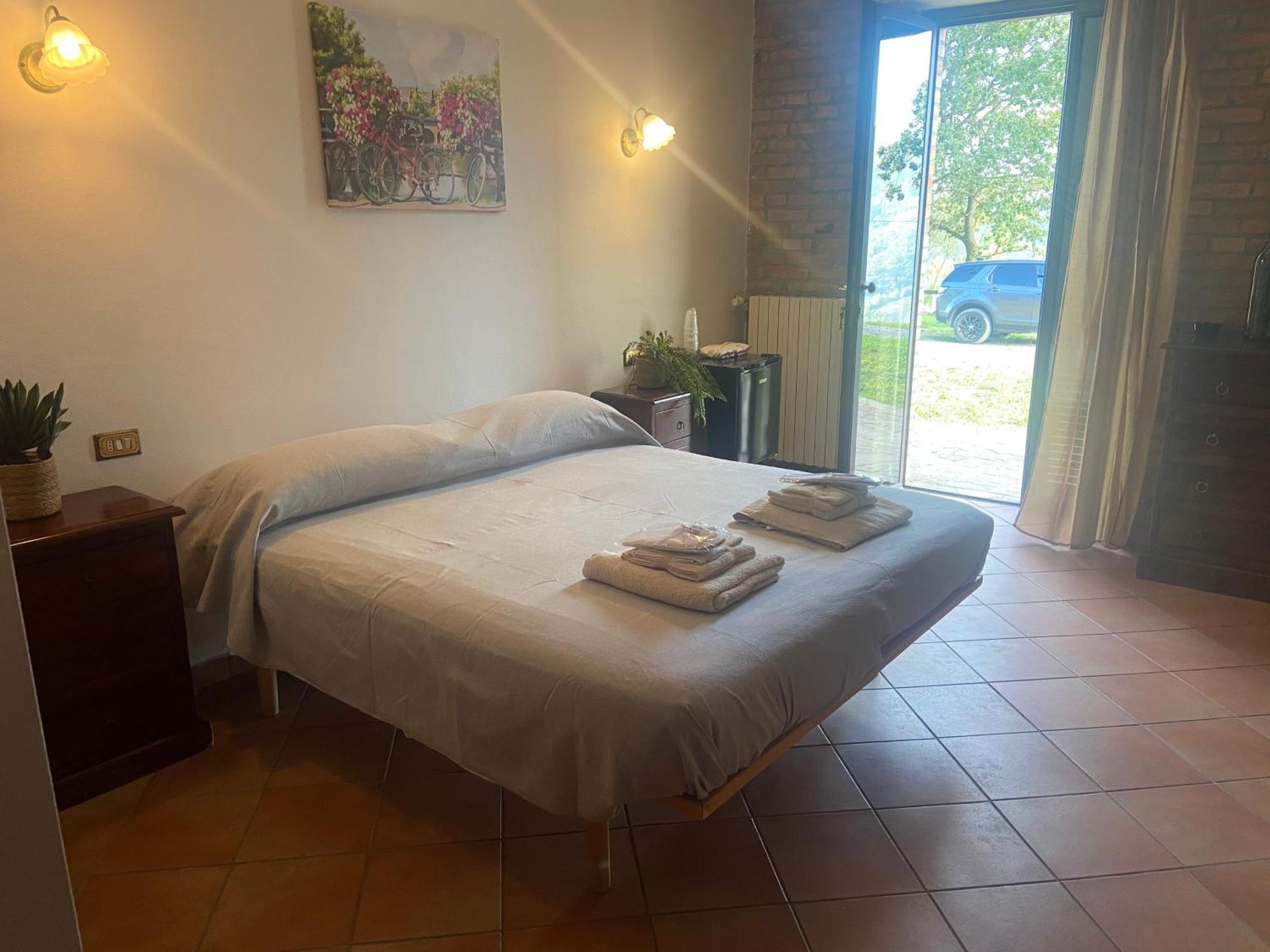 Agriturismo Cergallina Vernasca Eksteriør billede